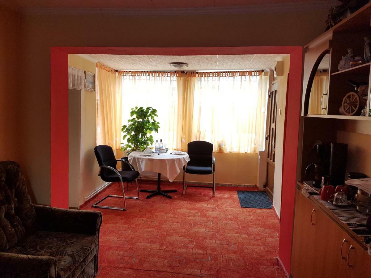 Casa De Oaspeti Morii 22 Malancrav 外观 照片